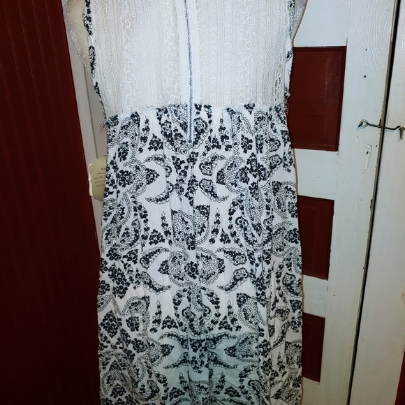 NWT Paisley Swing Dress M - Picture 3 of 6